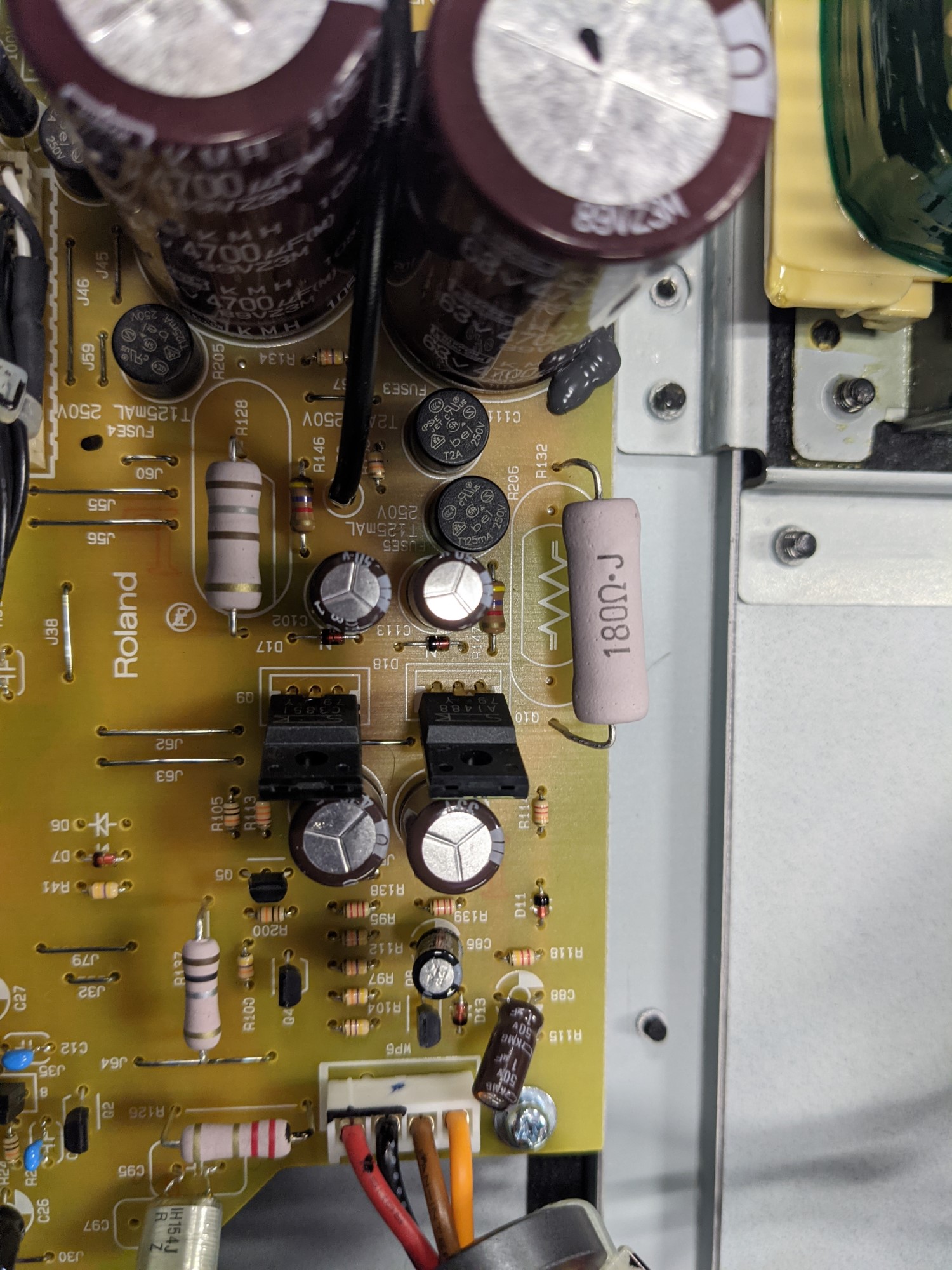 Lambert's Music Solutions | Roland KC-200 Keyboard Amp Repair | Birmingham, AL Music Repair Shop