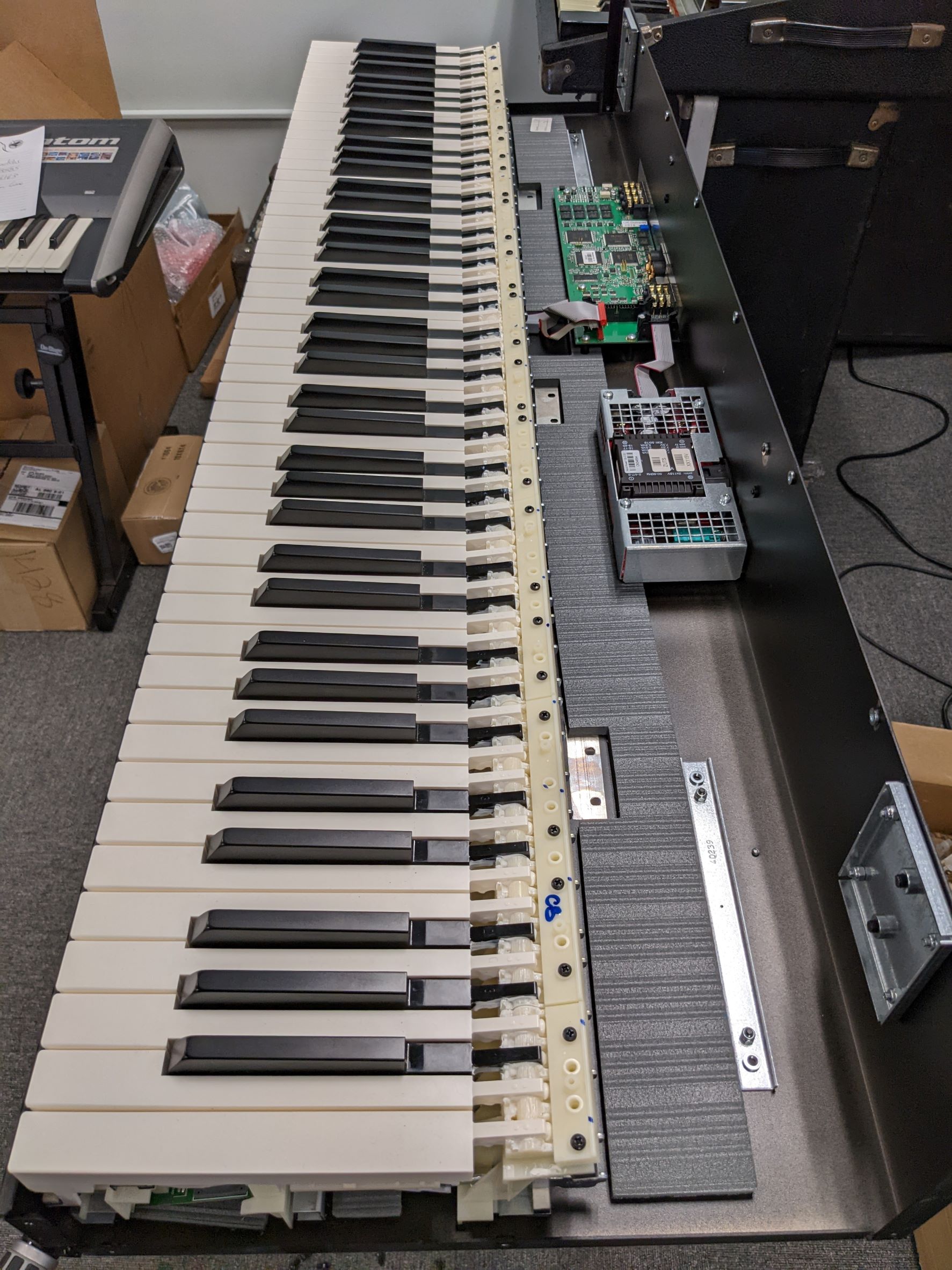 Lambert's Music Solutions | Roland KC-200 Keyboard Amp Repair | Birmingham, AL Music Repair Shop